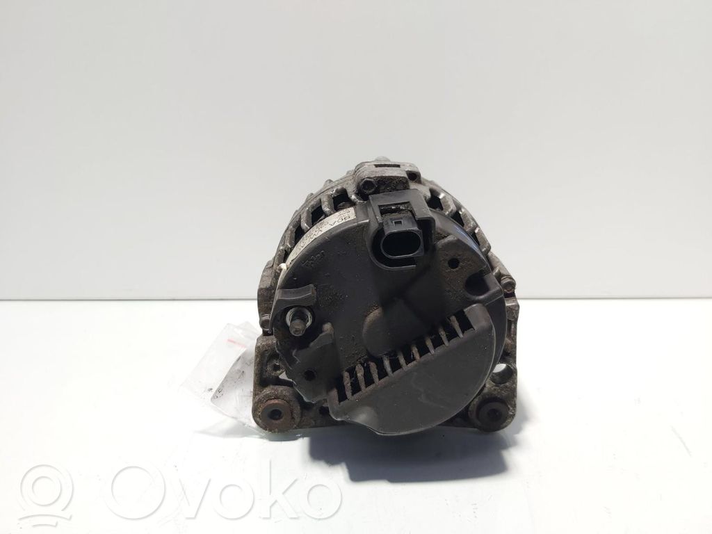 Skoda Fabia Mk2 (5J) Lichtmaschine 