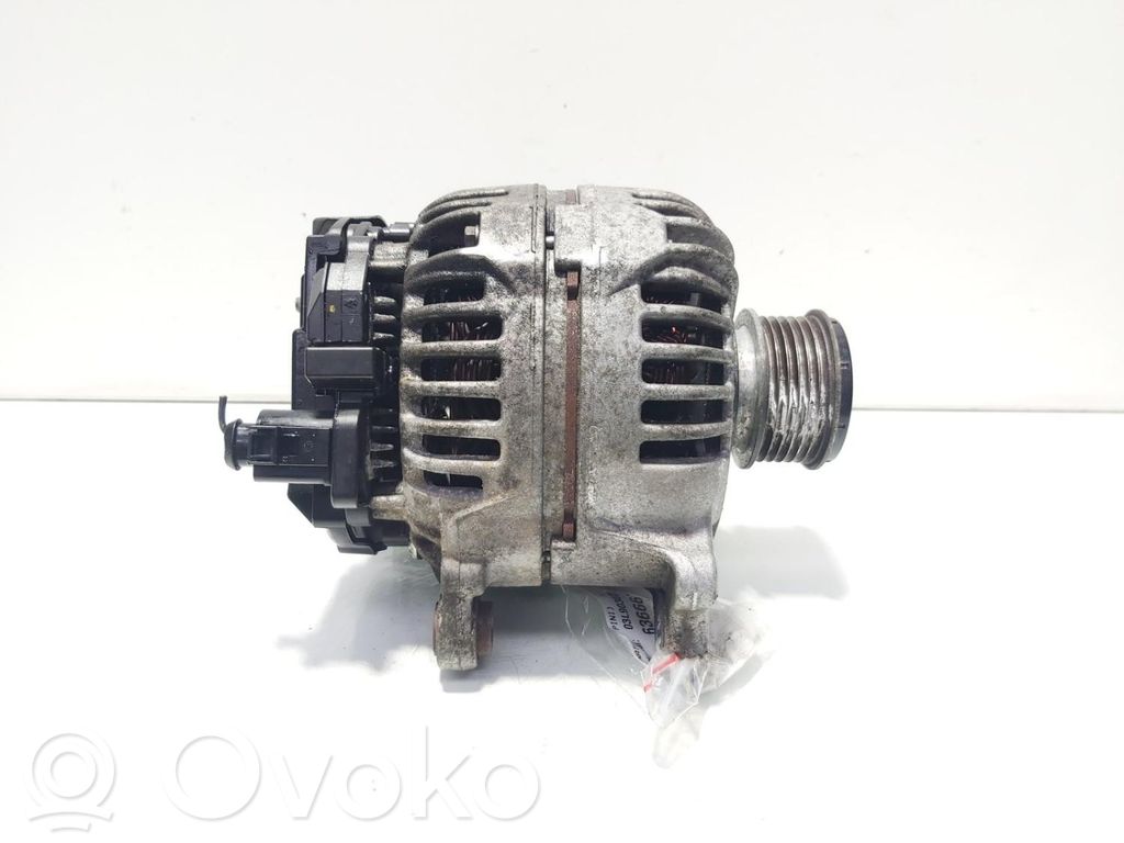 Volkswagen PASSAT B6 Lichtmaschine 