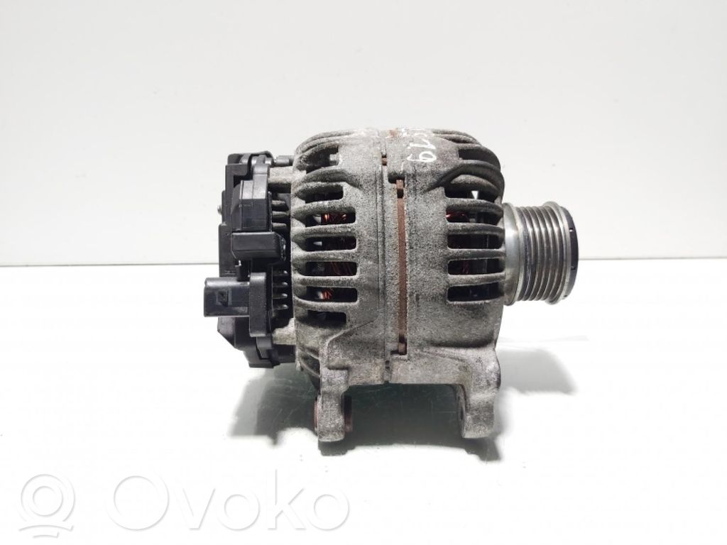 Skoda Octavia Mk2 (1Z) Lichtmaschine 