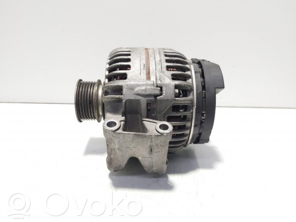 Audi A4 S4 B6 8E 8H Lichtmaschine 