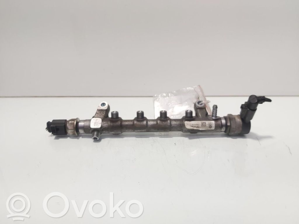 Volkswagen PASSAT B7 Linea principale tubo carburante