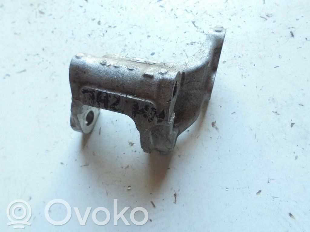 Honda Jazz Engine mounting bracket 