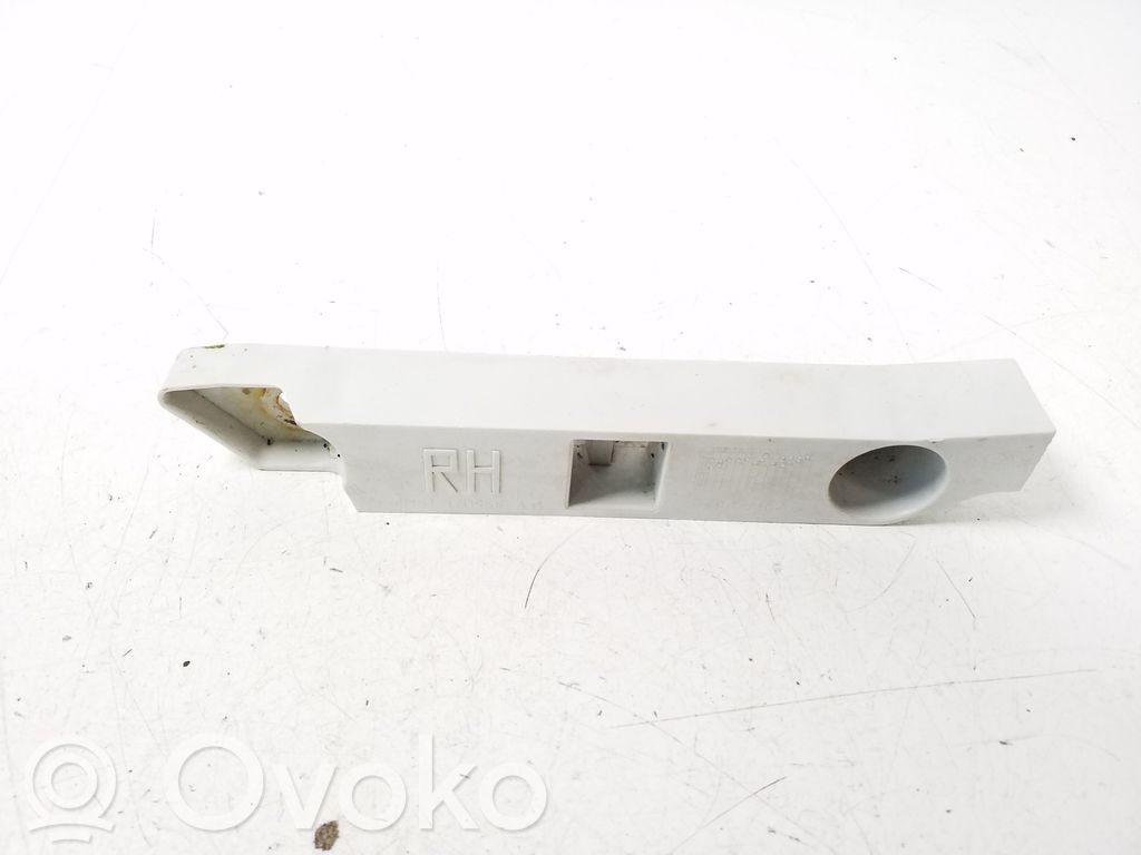 Ford Focus Front bumper mounting bracket 