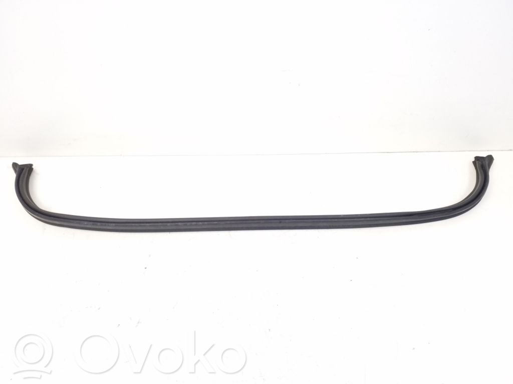 Engine compartment rubber   3400357