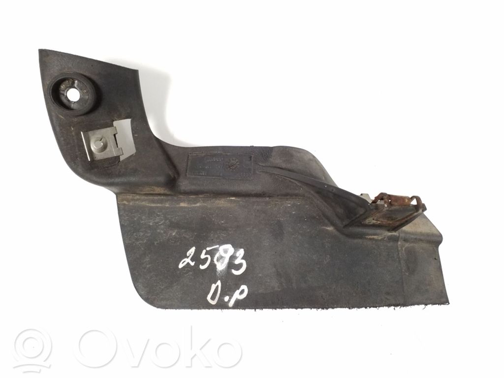Front mudguard   4H0807544