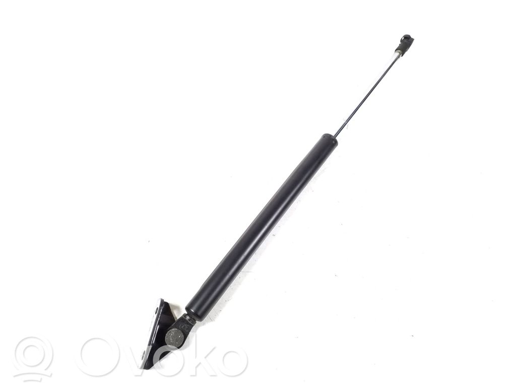 Mitsubishi ASX Tailgate strut 