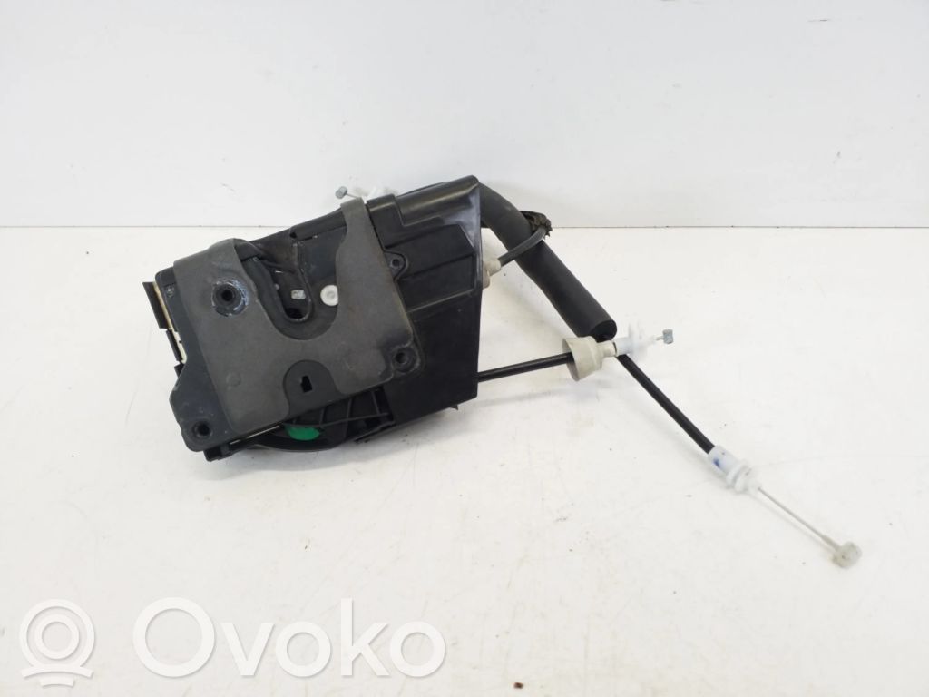 Jaguar XE Front door lock 