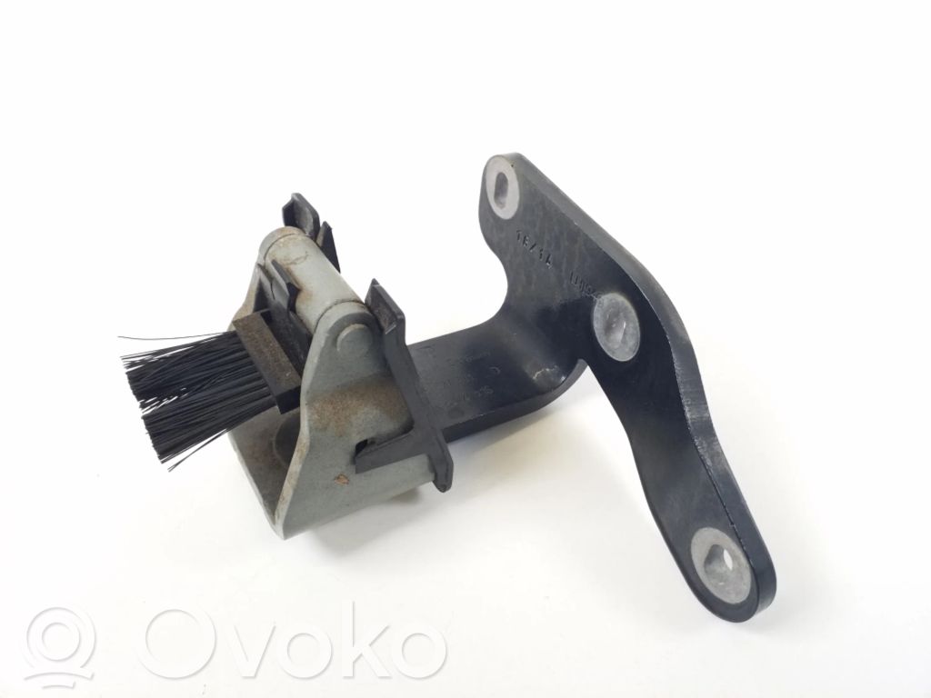 Tailgate/trunk/boot hinge   7P5827301D,95851230100,95851230101,95851230102