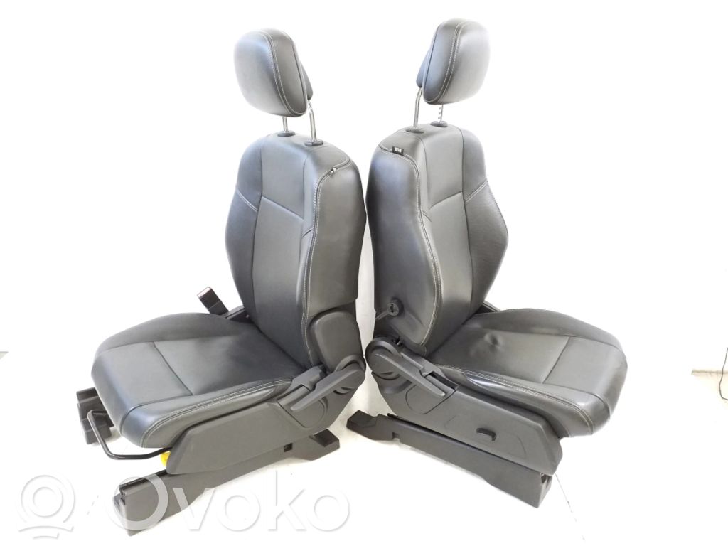 Interior set