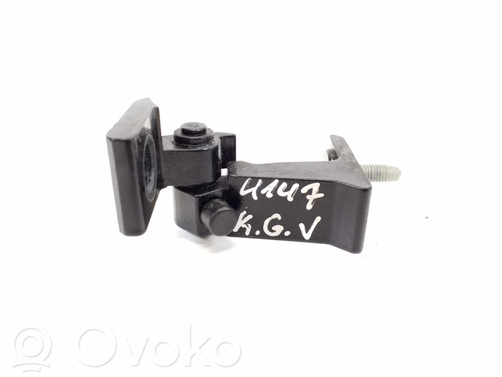 Audi e-tron Rear door upper hinge 