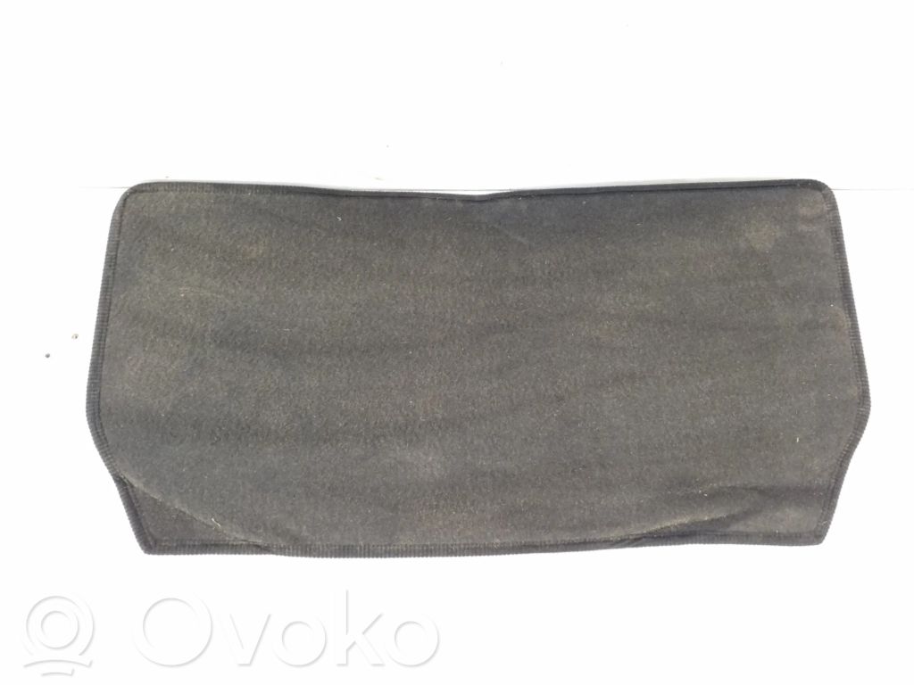 Audi e-tron Other trunk/boot trim element 