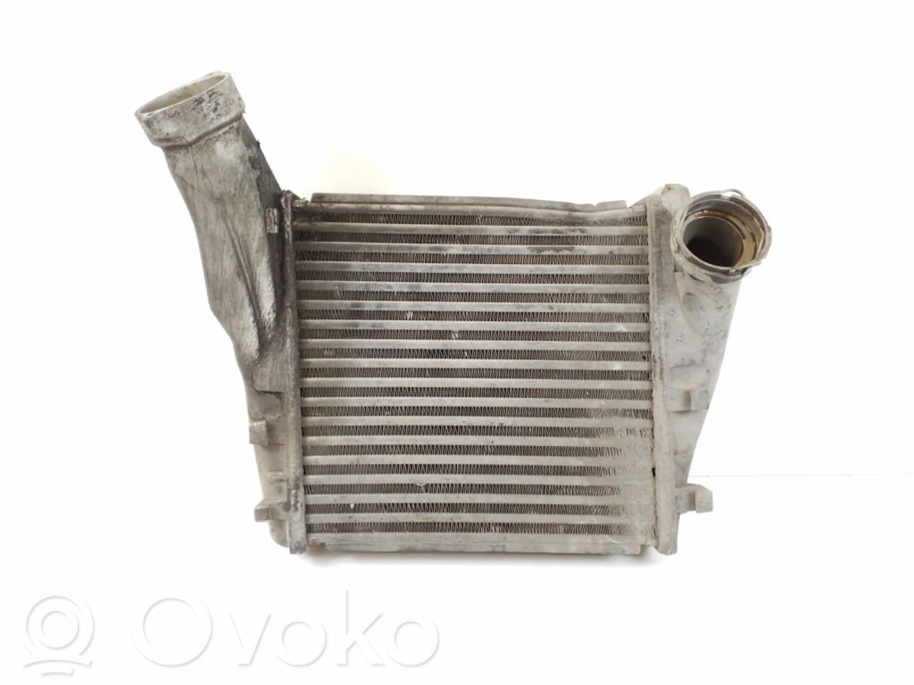 Chłodnica powietrza doładowującego / Intercooler   95511063901,95511063902