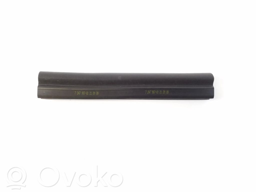 BMW Z4 E89 Engine compartment rubber 