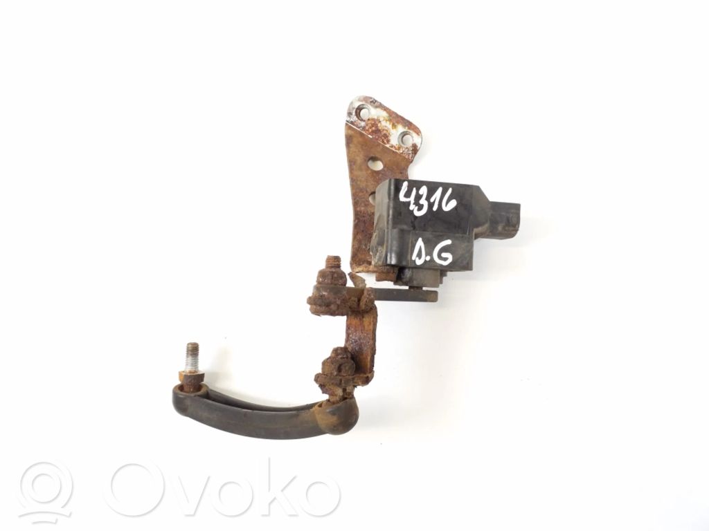 BMW Z4 E89 Rear air suspension level height sensor 