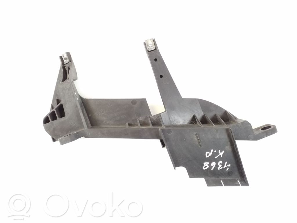 BMW X3 E83 Headlight/headlamp mounting bracket 