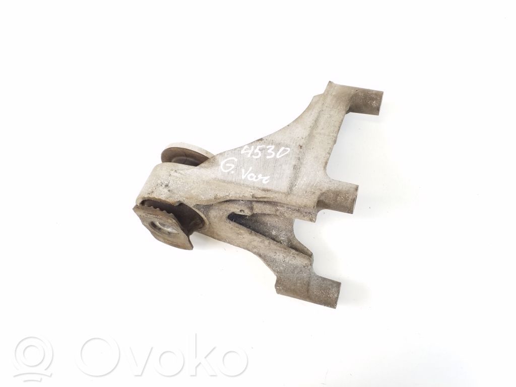 Mini Cooper Countryman F60 Engine mounting bracket 