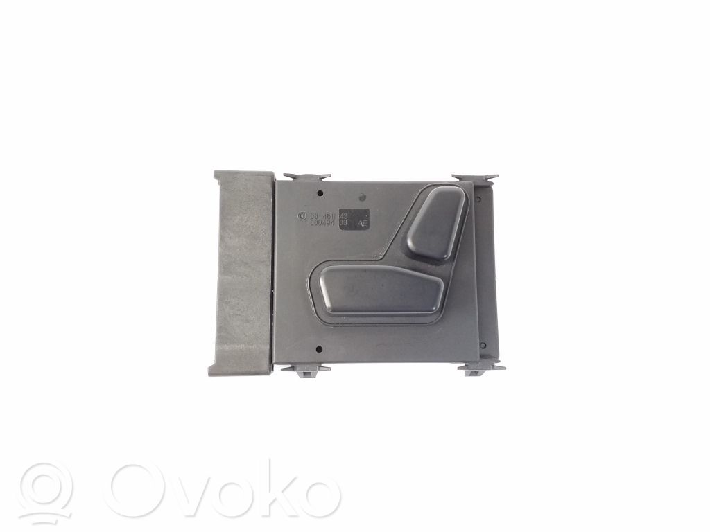 Jeep Grand Cherokee Seat control switch 