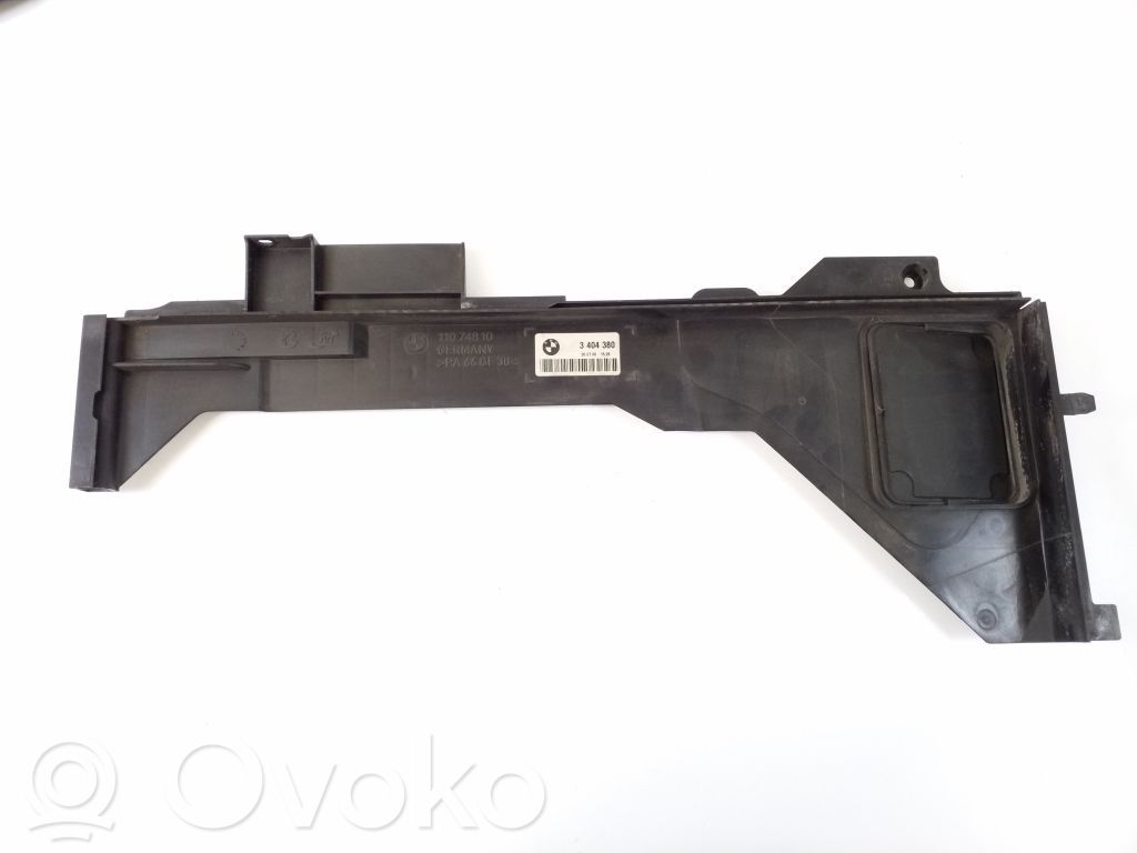BMW X3 E83 Intercooler air guide/duct channel 