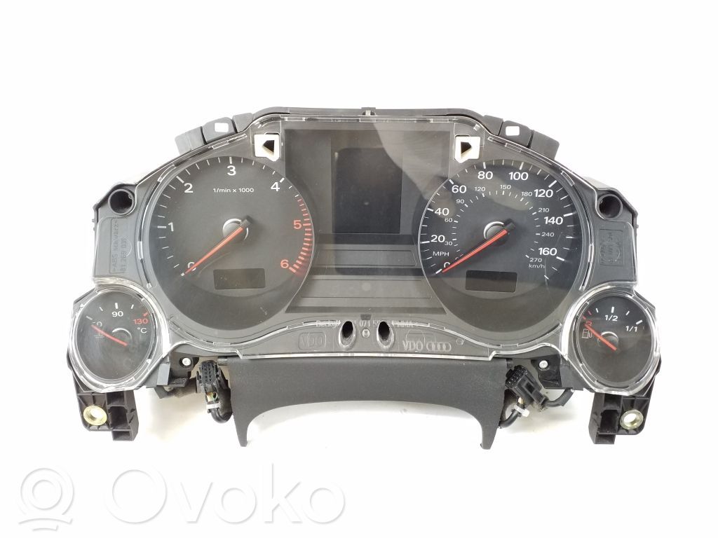 Audi A8 S8 D3 4E Speedometer (instrument cluster) 