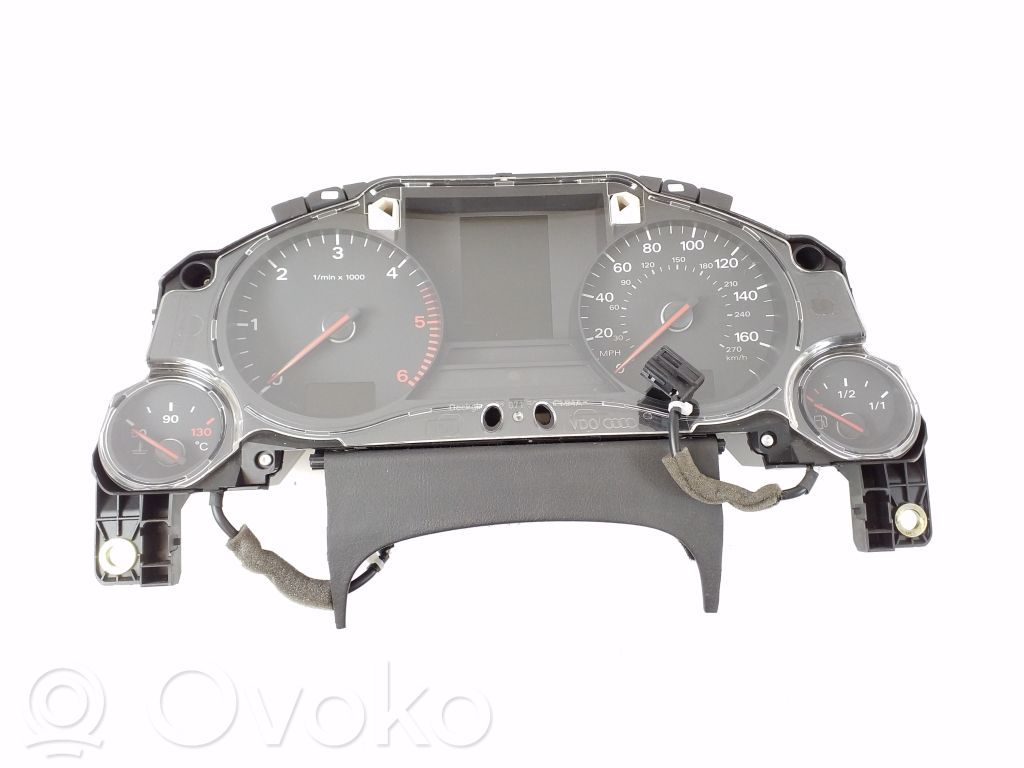 Audi A8 S8 D3 4E Speedometer (instrument cluster) 