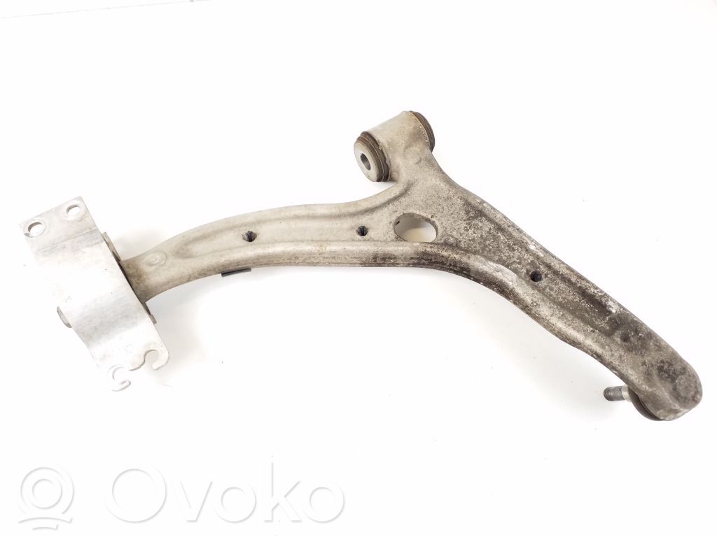 Infiniti Q30 Brazo de suspensión/horquilla inferior delantero 