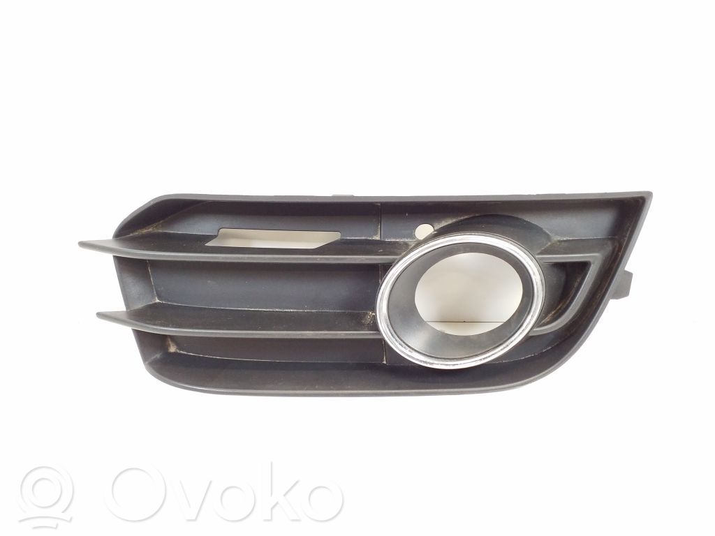 Audi A1 Front bumper lower grill 