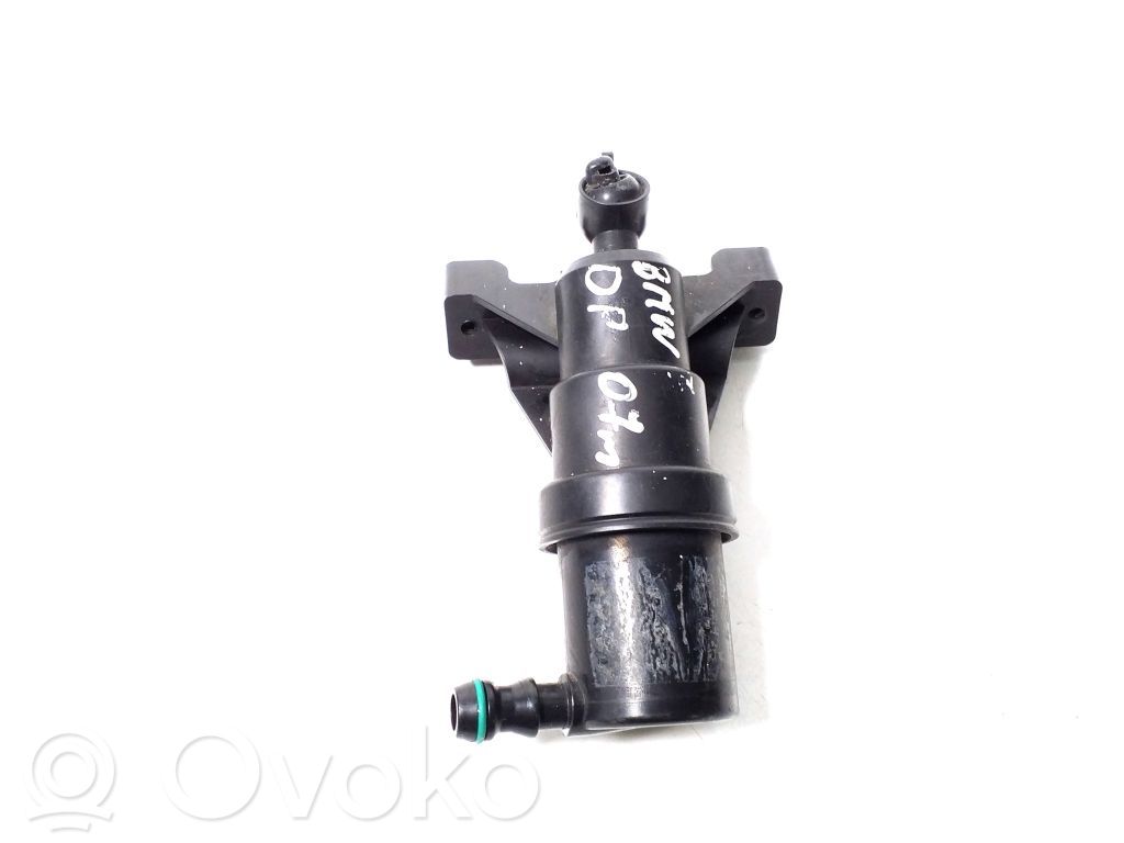 BMW 7 E65 E66 Headlight washer spray nozzle 