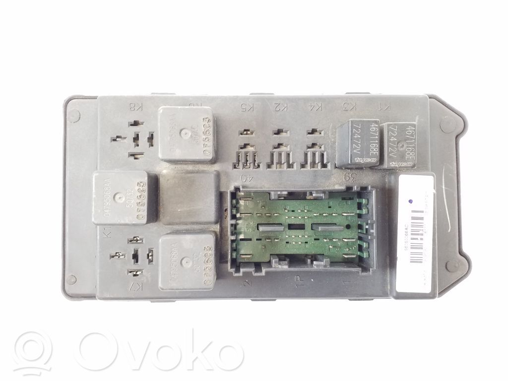 Jeep Commander Módulo de fusible 