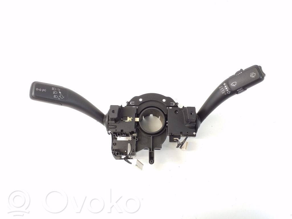 Audi A5 8T 8F Commodo, commande essuie-glace/phare 