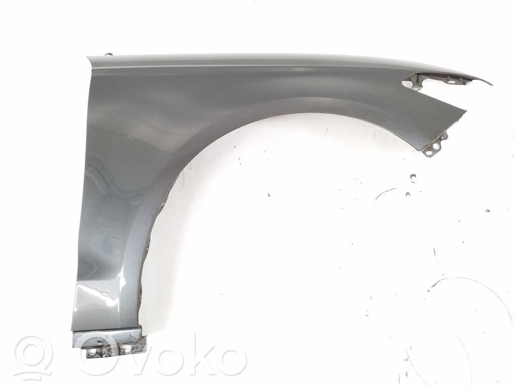 Ford Mondeo MK V Sparnas 