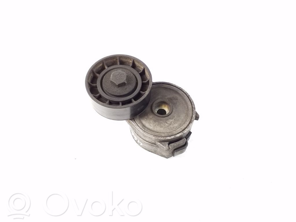 Ford Mondeo MK V Jakohihnan/-ketjun kiristin 