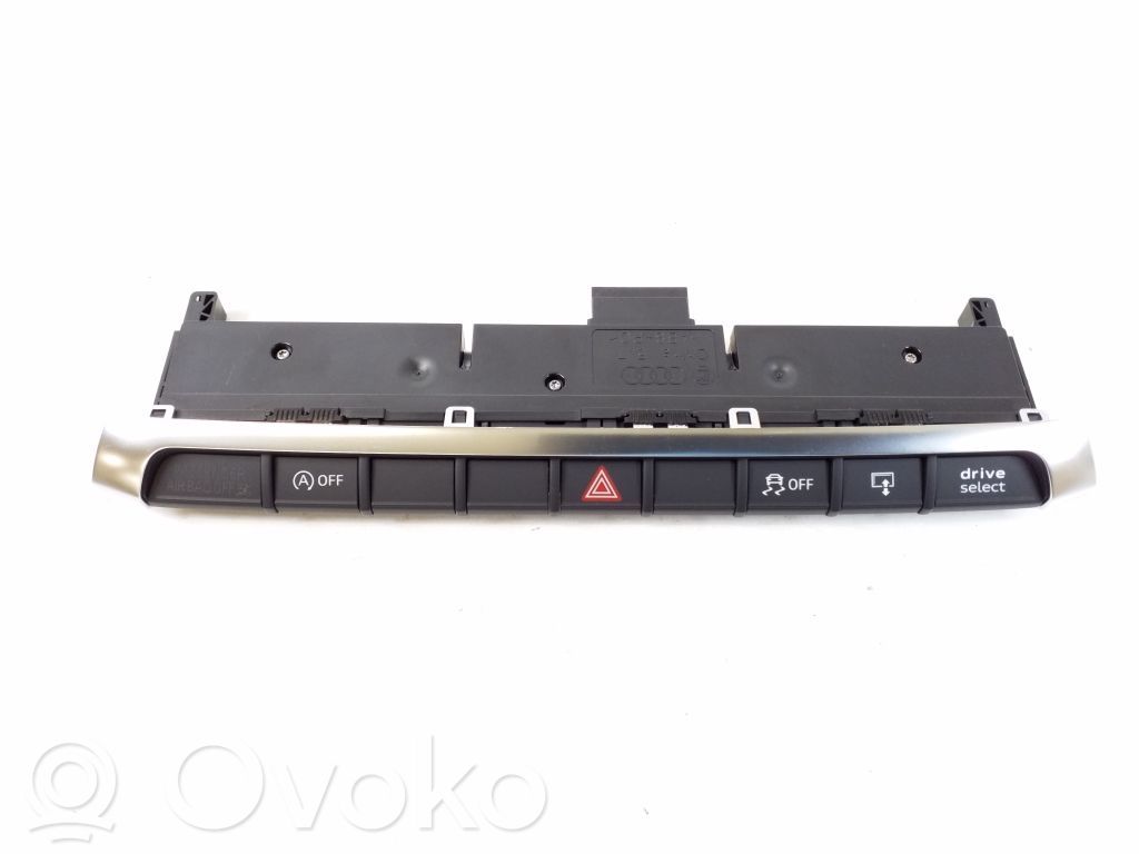 Audi A3 S3 8V Botón interruptor de luz de peligro 