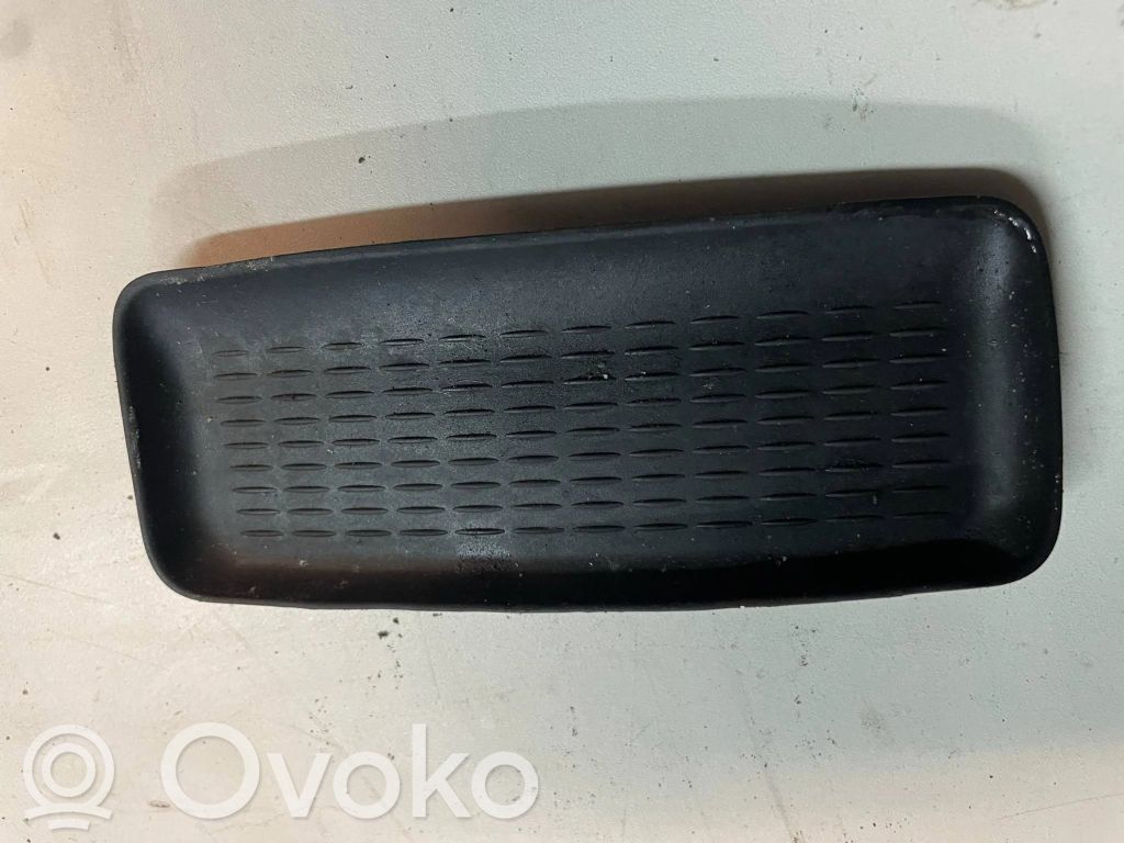Central console drawer/shelf pad   7118065