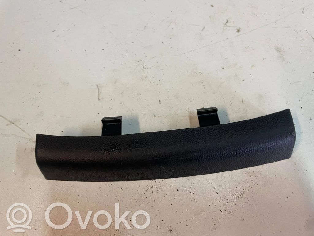 Panel trim   6960671
