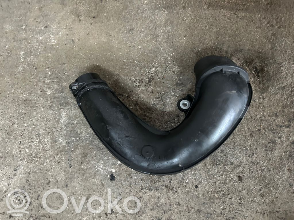 BMW 7 F01 F02 F03 F04 Rura / Wąż dolotowy powietrza turbiny 