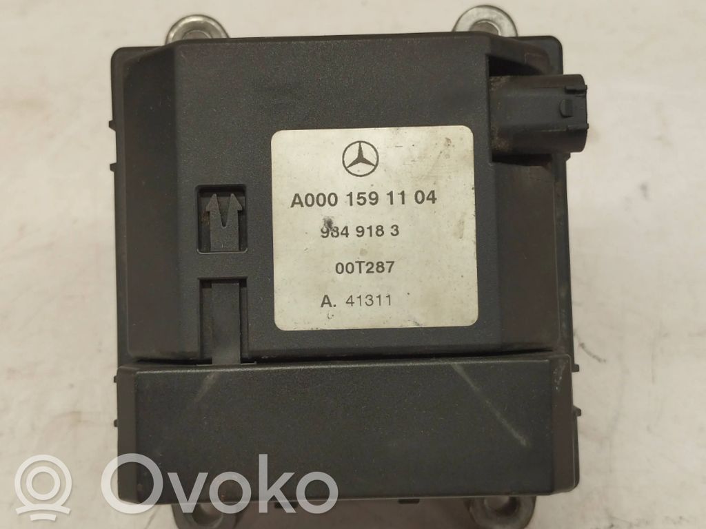 Mercedes-Benz S W220 Podgrzewacz płynu chłodzącego 