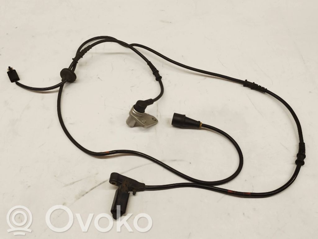 Mercedes-Benz E W124 ABS Sensor 