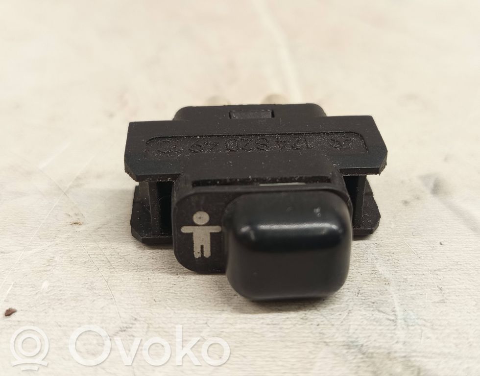 Mercedes-Benz E W124 Child safety switch 
