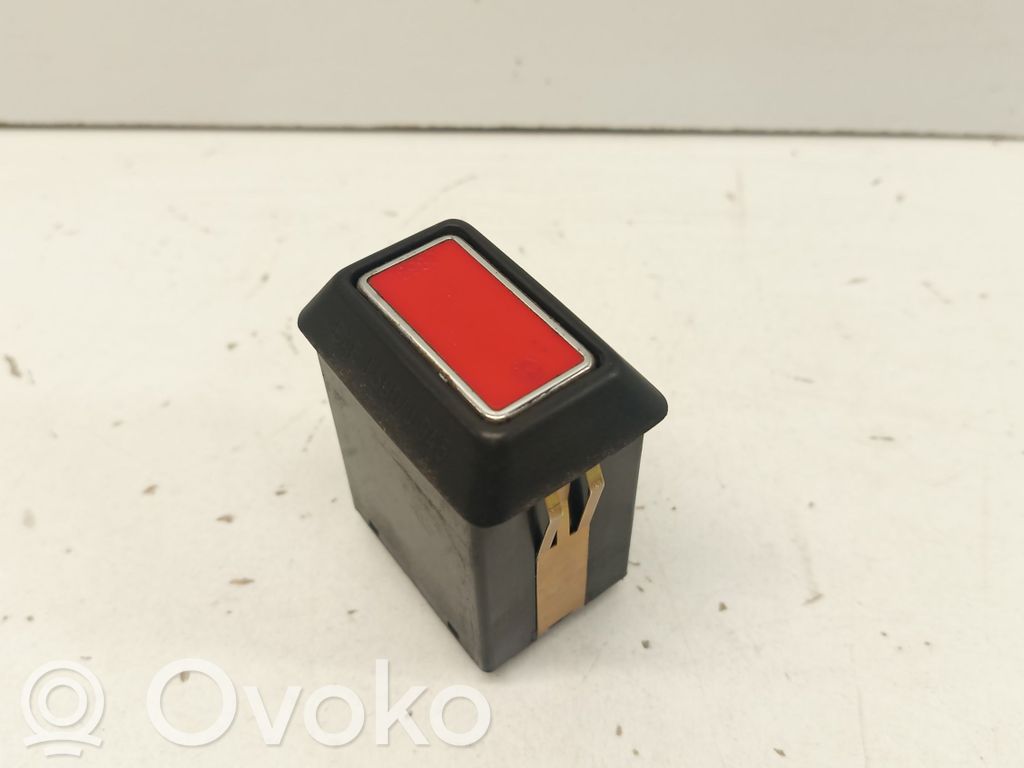 Mercedes-Benz W123 Hazard light switch 