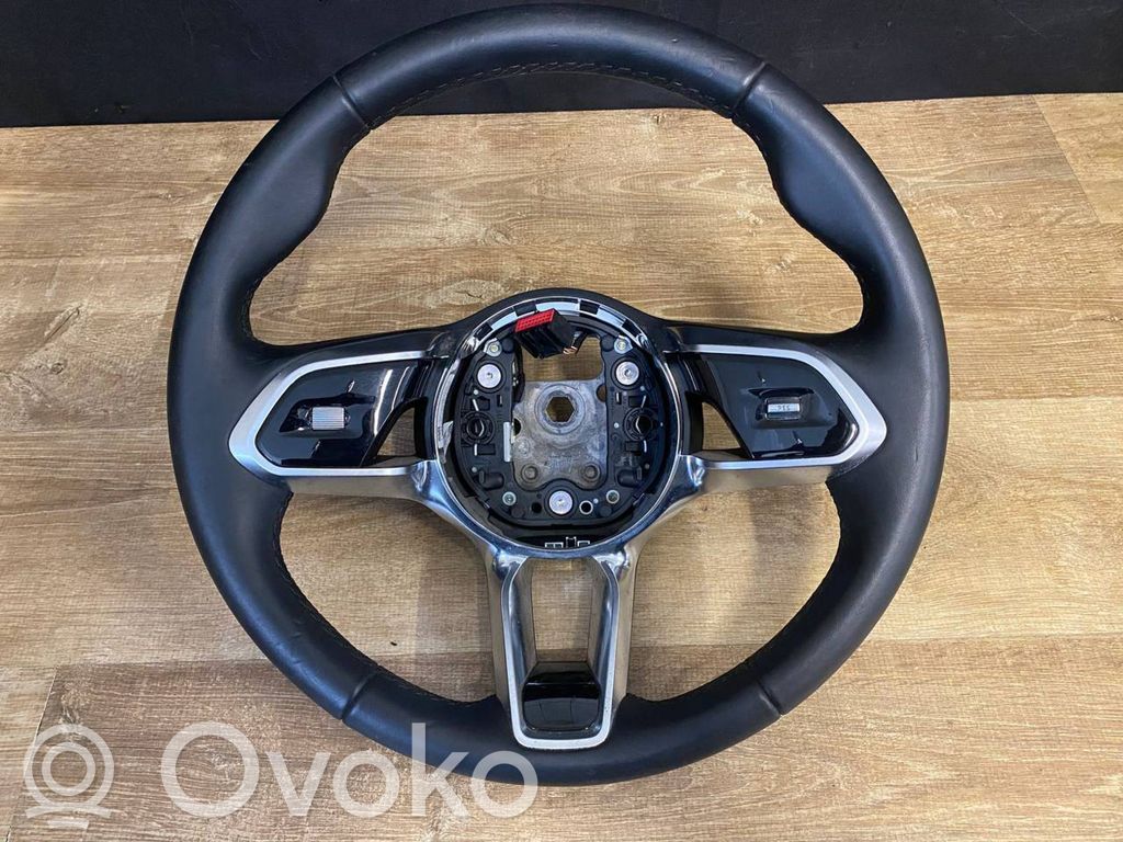 Jaguar I-Pace Stūre 