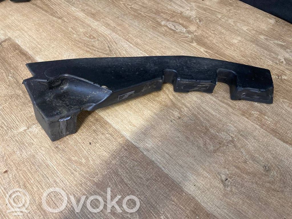 Jaguar E-Pace Takaäänieriste 