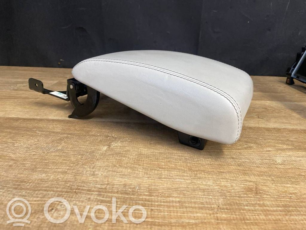 Jaguar I-Pace Armrest 
