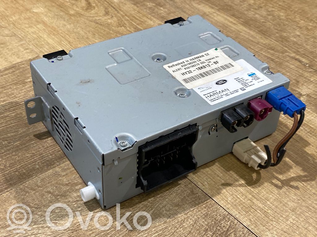 Jaguar XE Konsola środkowa / Radio / GPS 