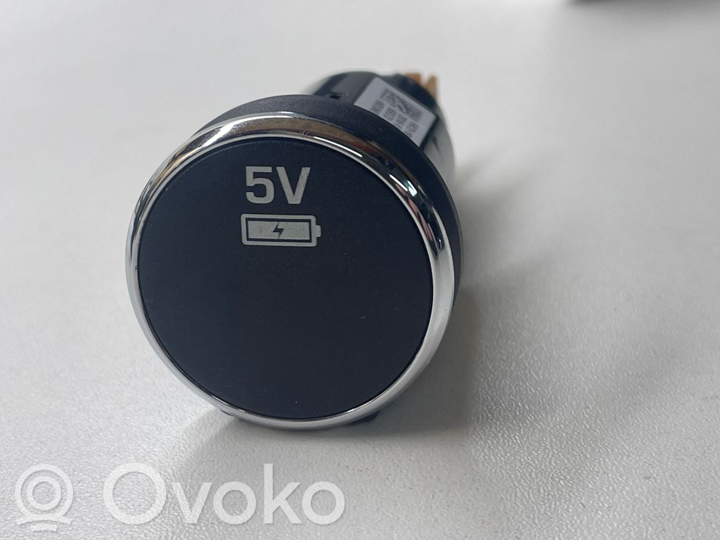 Land Rover Discovery 5 Gniazdo / Złącze USB 