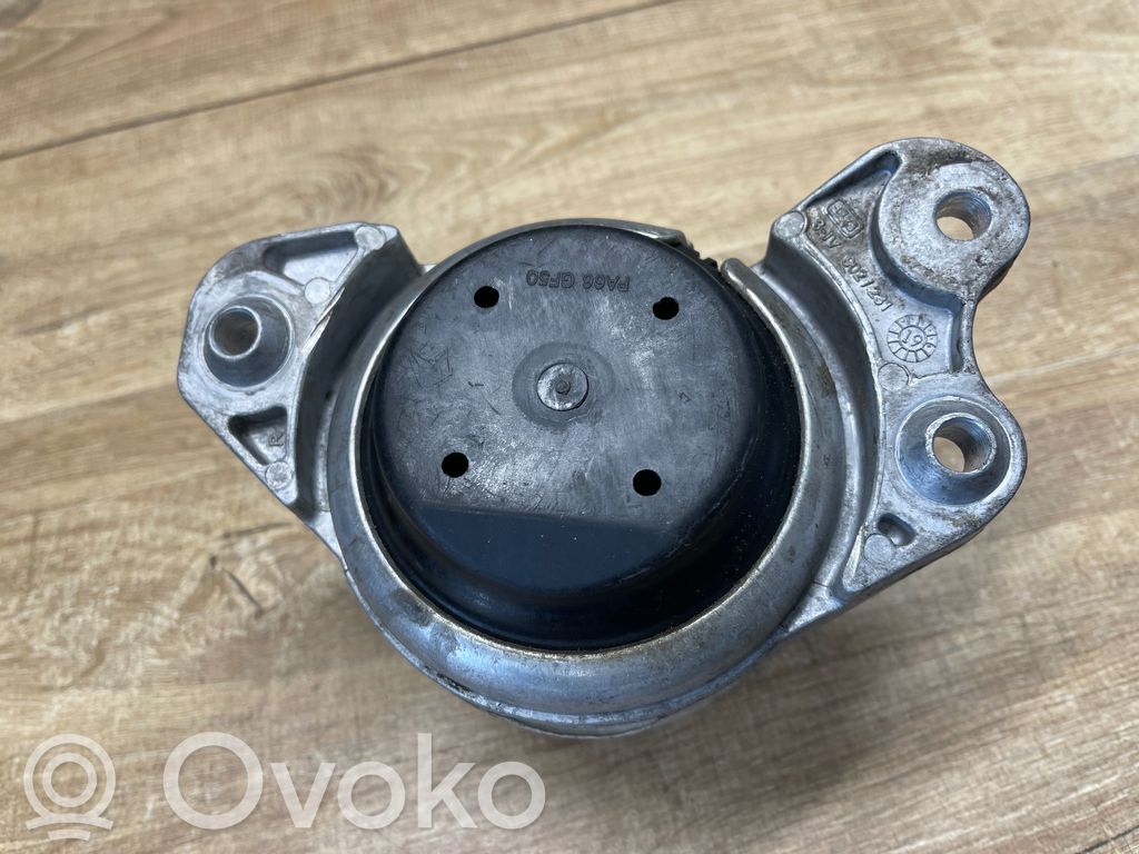 Mercedes-Benz E W213 Suport tampon motor 