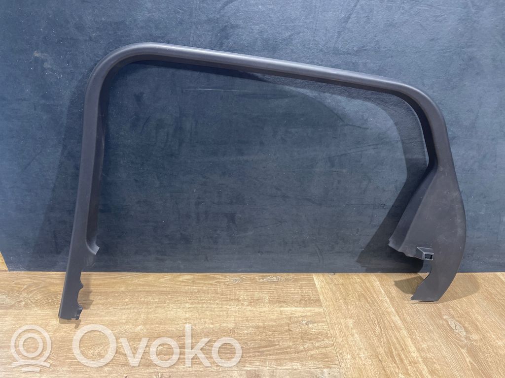 Land Rover Range Rover Velar Listwa / Uszczelka szyby drzwi tylnych 