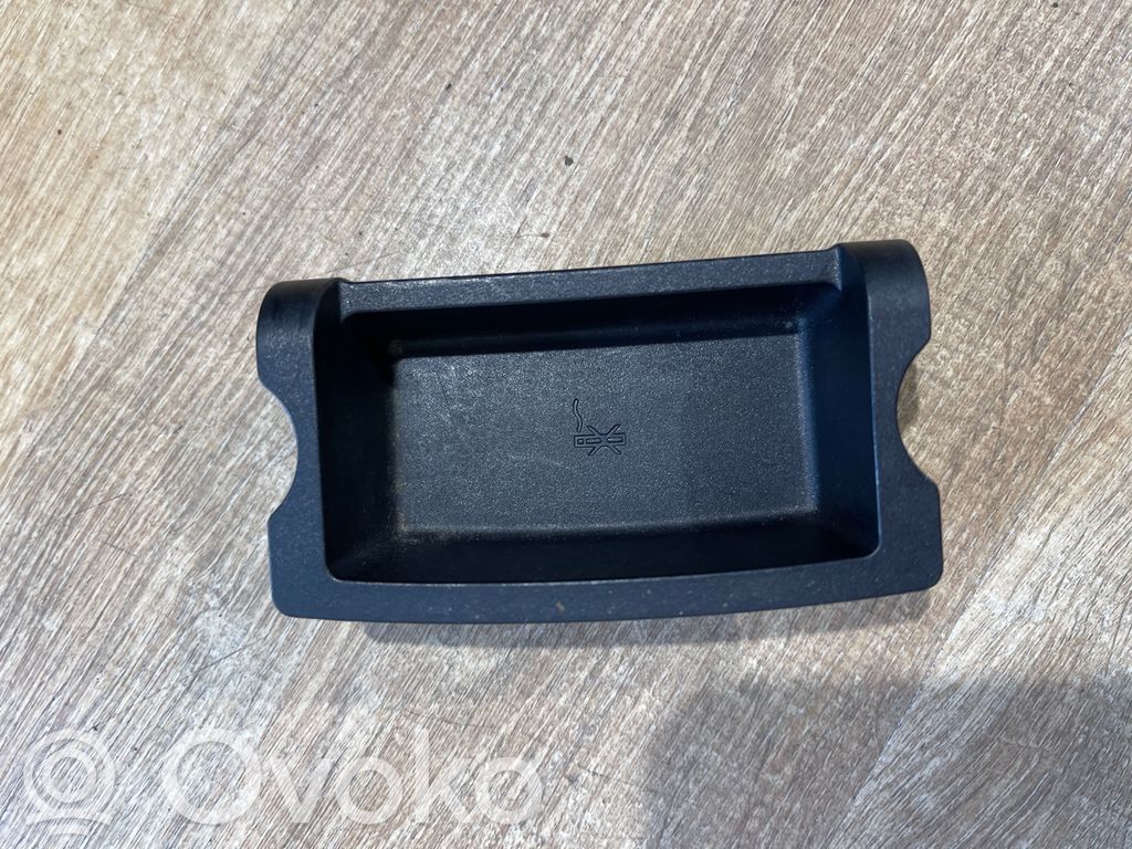 BMW 5 F10 F11 Cita veida salona detaļa 