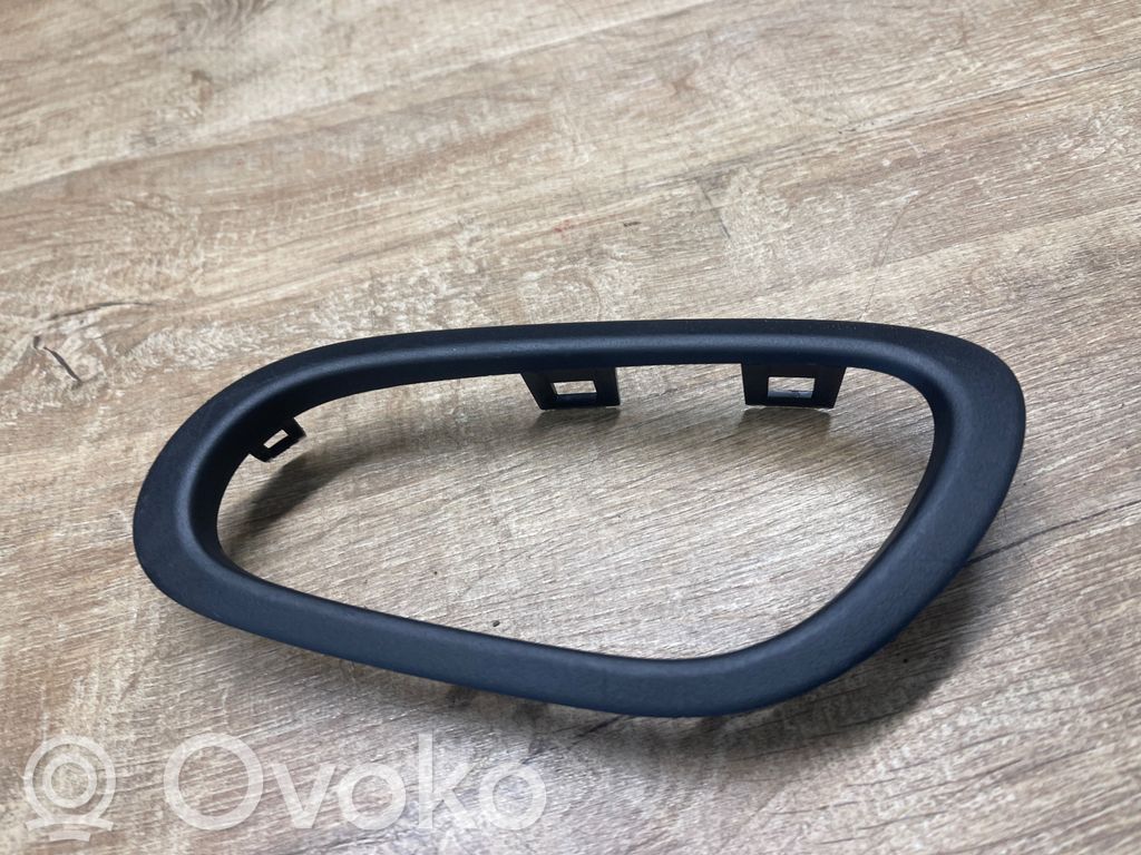 Nissan Navara D23 Other front door trim element 