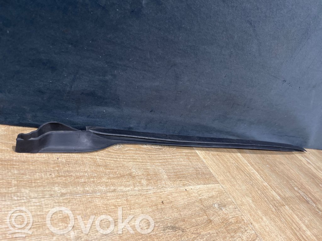 Jaguar XF X260 Priekinio stiklo apdaila 