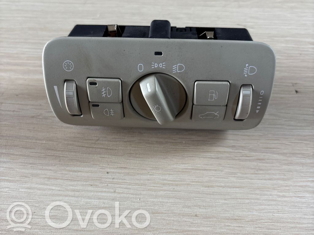 Volvo XC60 Light switch 